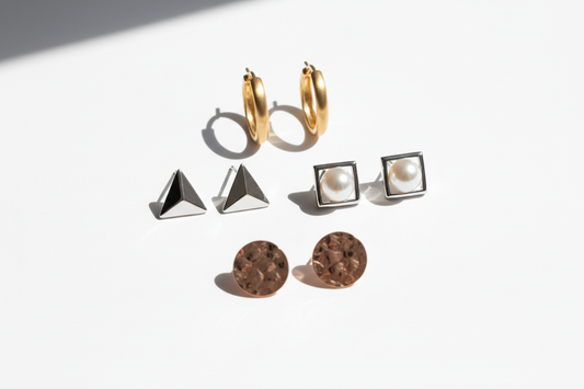 Biżuteria a kształt twarzy – jak dobrać idealne kolczyki?